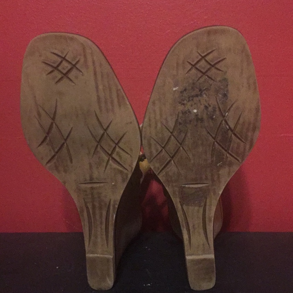 Size 6 - Picture 5 of 5